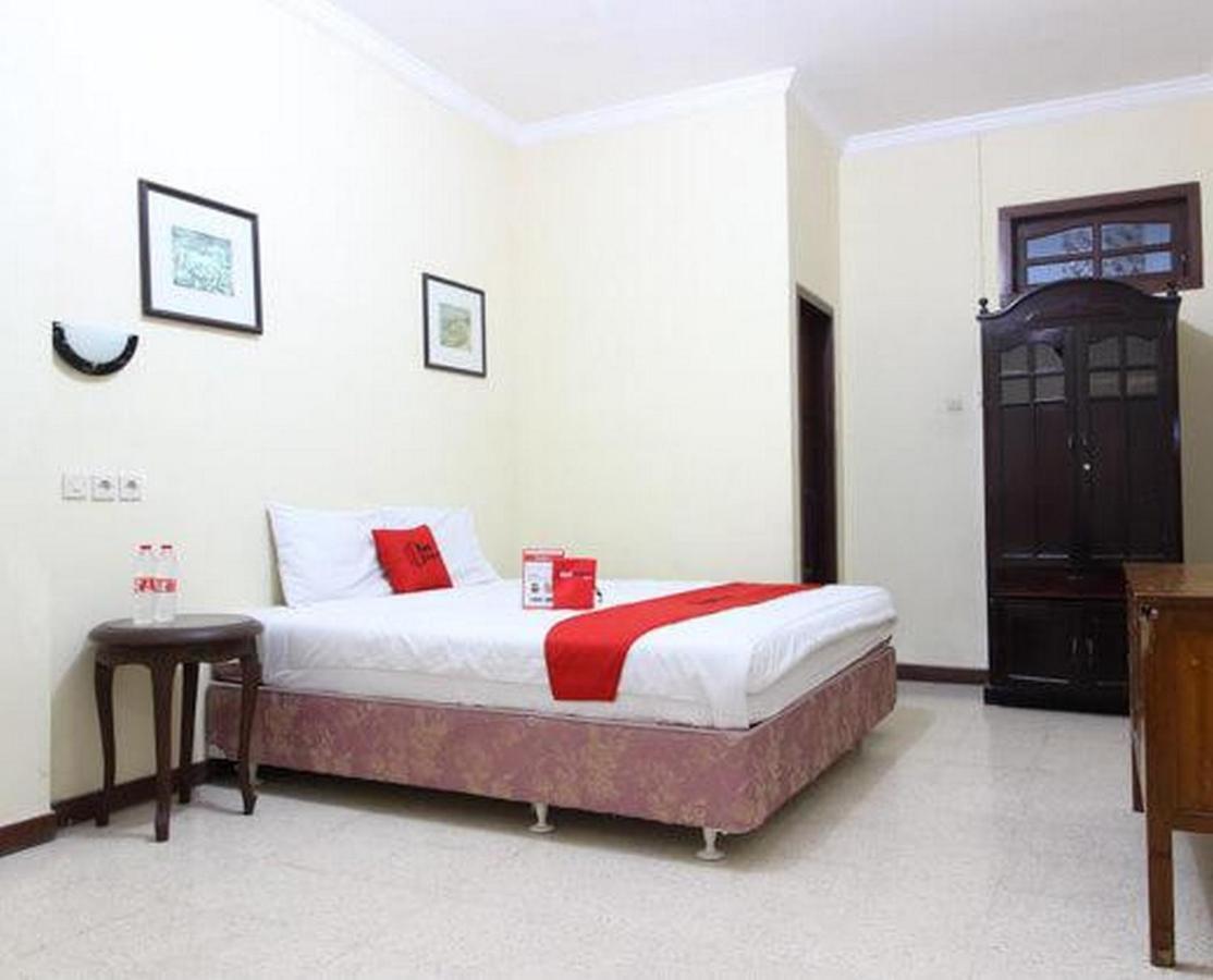 Reddoorz @ Mantrijeron 2 Hotel Yogyakarta Eksteriør billede